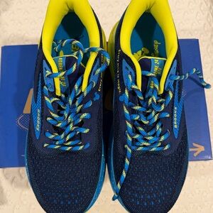 Run Disney Brooks Adrenaline GTS24 Navy and Neon Running Shoes